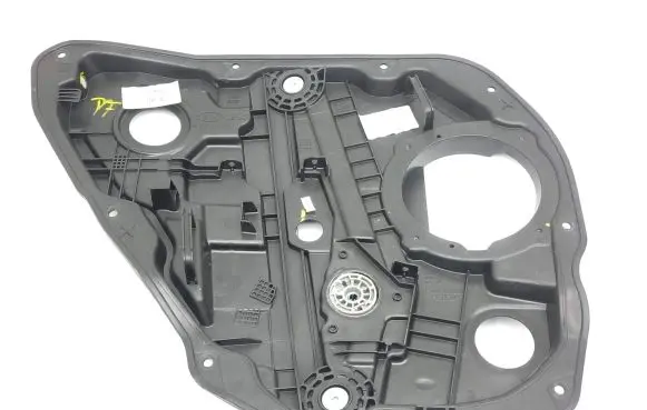Rear window lifting mechanism without motor