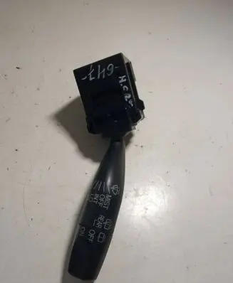 Honda CR-V Wiper control stalk M18624