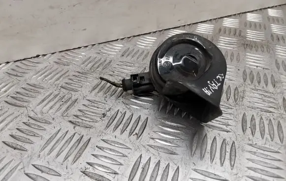 Skoda Octavia Mk2 (1Z) Horn signal CH2143
