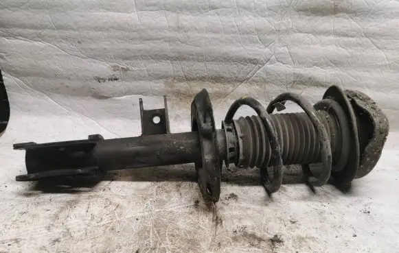 Mercedes-Benz B W246 W242 Rear wheel hub spindle/knuckle A2463209113 801404002667