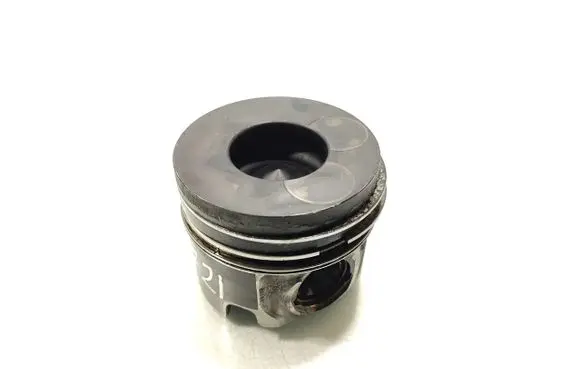 Piston