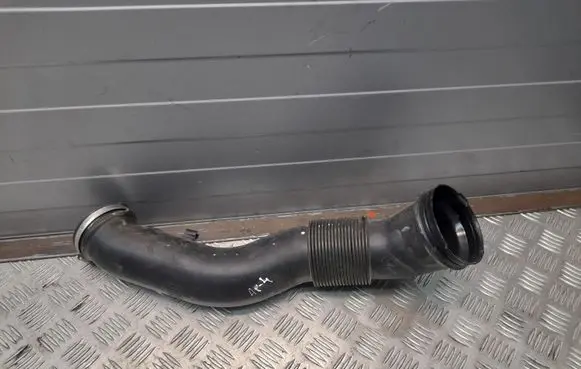 Audi A8 S8 D4 4H Air intake duct part 4H0129615D