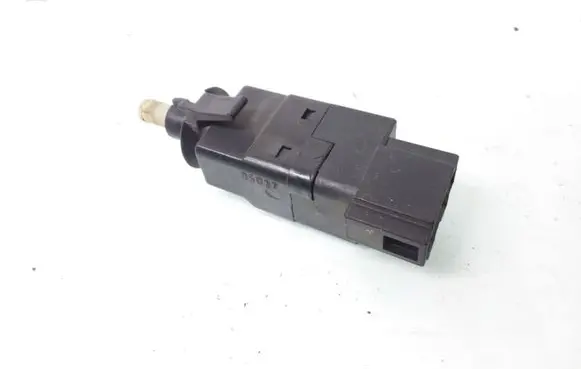 Mercedes-Benz E W211 Brake pedal sensor switch 0015454009