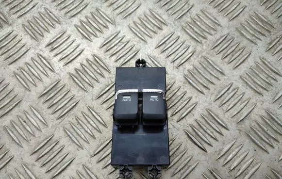 KIA Ceed Electric window control switch 93570A2300