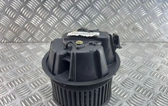Nissan Micra Heater fan/blower N100043F