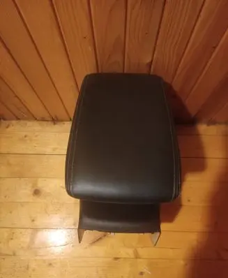 Mitsubishi Outlander Armrest 011C297