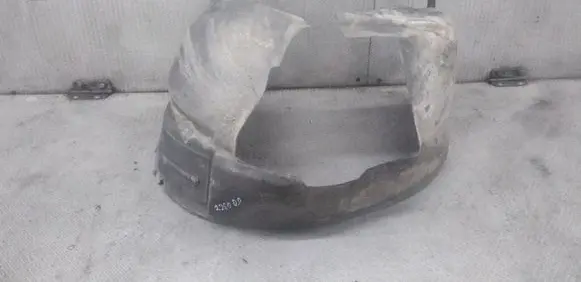 Chrysler Voyager Front wheel arch liner splash guards