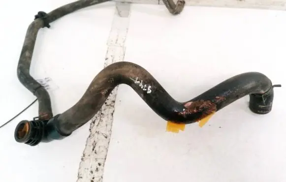 Peugeot 607 Engine coolant pipe/hose