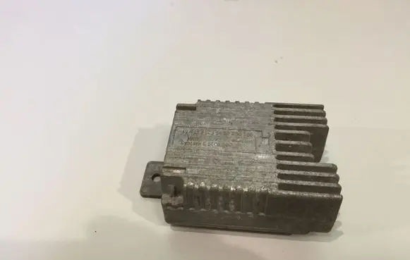 Coolant fan relay