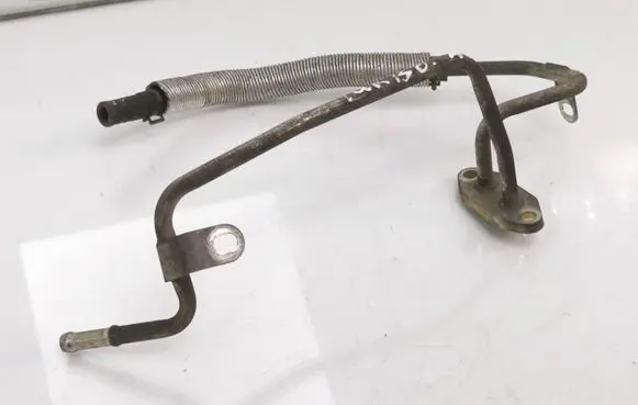 Coolant pipe/hose