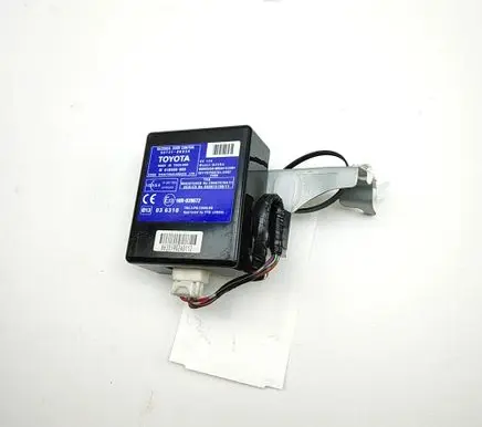 Toyota Hilux (AN120, AN130) Door central lock control unit/module 10R039672 61B908000