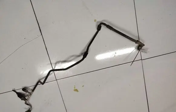 Volkswagen Bora Power steering hose/pipe/line 