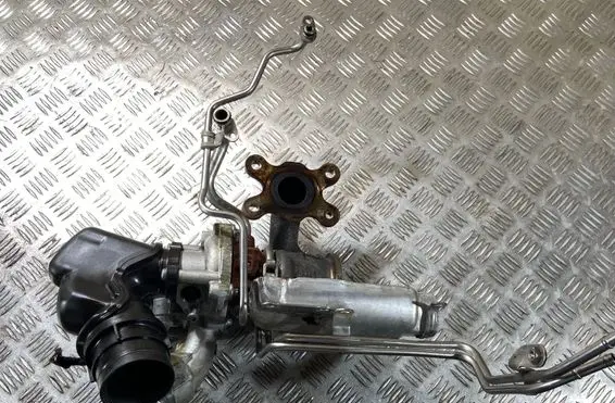 Skoda Fabia Mk3 (NJ) Turbo 04E145721L 04E129656