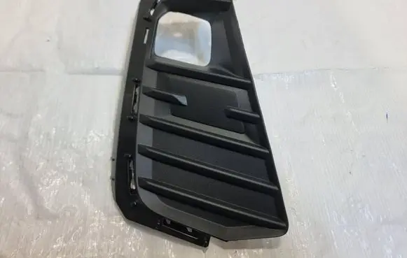 Opel Crossland X Front fog light trim/grill 39225199