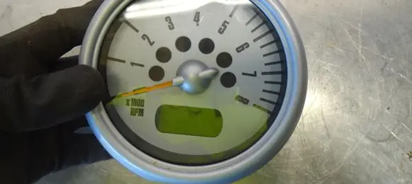 Mini One - Cooper R50 - 53 Speedometer (instrument cluster) 6211-6918725