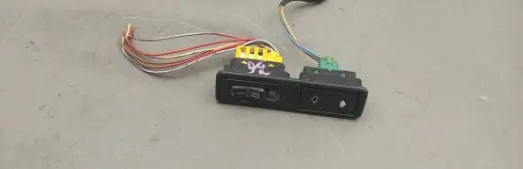BMW 3 E36 Seat heating switch 1387917