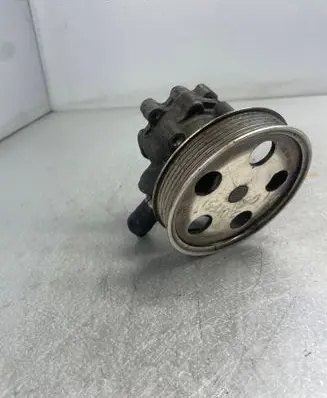 Audi A4 S4 B7 8E 8H Power steering pump 8E0145153D