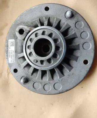 BMW 2 F22 F23 Front upper strut mount 6855817 31306855817