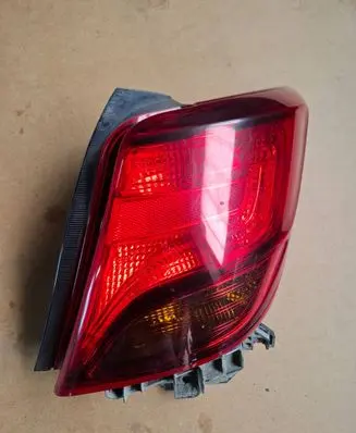 Toyota Yaris Rear/tail lights 0D166 FXFC1S10U