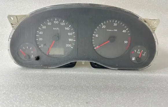 Volkswagen Sharan Speedometer (instrument cluster) 7M0920801J X519723 CL080760