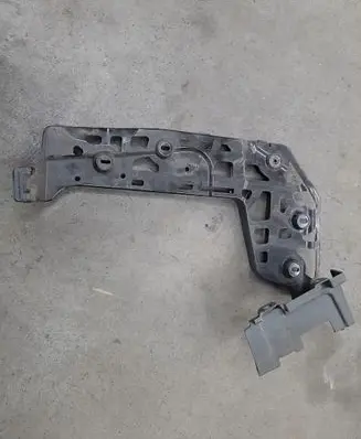 Man TGE 1gen Other exterior part 7C0807394A