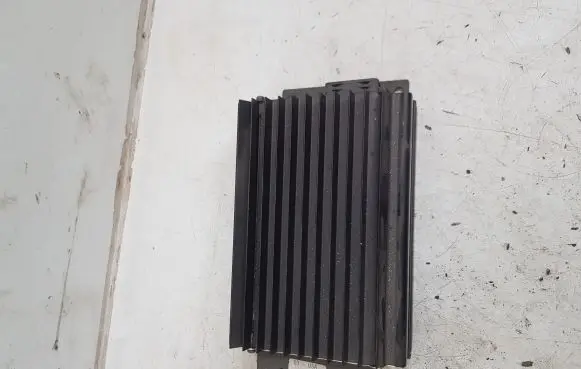 Audi A8 S8 D3 4E Sound amplifier 4E0035223B 4E0910223B