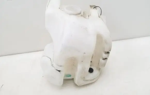 Nissan Terrano Windshield washer fluid reservoir/tank 289100X800