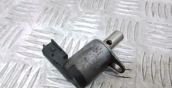 Volvo XC90 Camshaft vanos timing valve 6G9N6D255AG