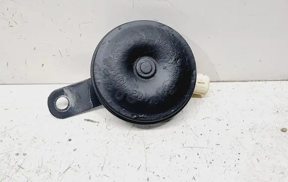 Honda CR-V Horn signal 38150SLA013