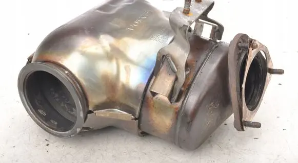 Volvo XC40 Catalyst/FAP/DPF particulate filter 31439856