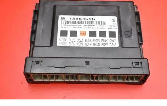 Chevrolet Orlando Comfort/convenience module 13584696