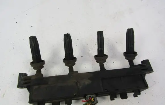 Peugeot 206 CC High voltage ignition coil 