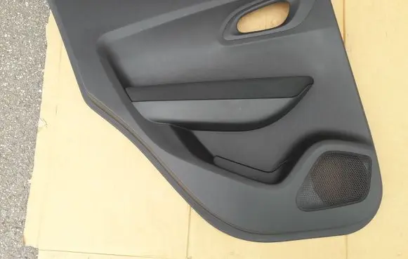 Renault Kadjar Rear door card panel trim 829A16721R 156088702