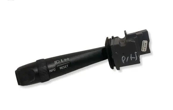 Volvo S60 Wiper turn signal indicator stalk/switch 30768097 05W22D