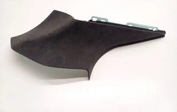 (D)pillar trim (top)