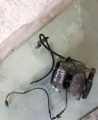 BMW X4 G02 Front brake caliper 53389a