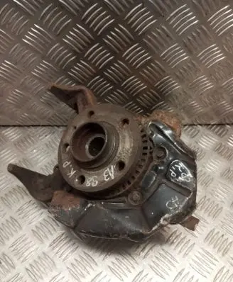 Audi A3 S3 8L Front wheel hub
