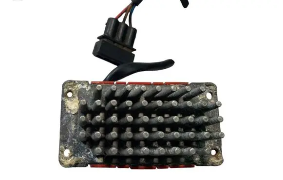 Volkswagen Transporter - Caravelle T4 Heater blower motor/fan resistor 701907521