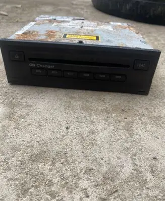 Audi A6 S6 C6 4F CD/DVD changer 4E0035111A