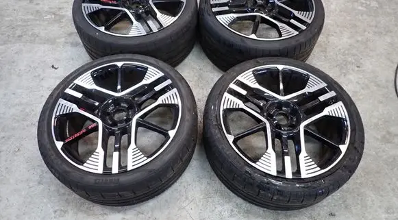 Maserati GranTurismo II R21 alloy rim 