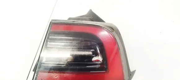 Tesla Model Y Rear/tail lights