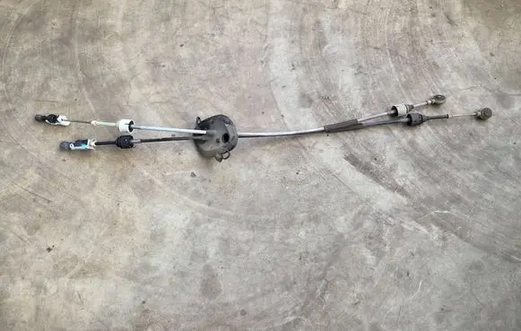 Opel Astra K Gear shift cable linkage 55491533