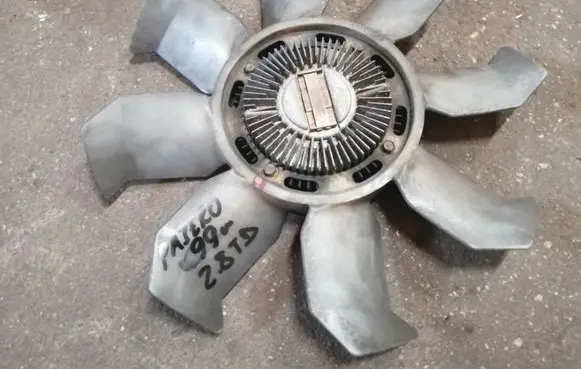 Mitsubishi Pajero Viscous fan clutch 