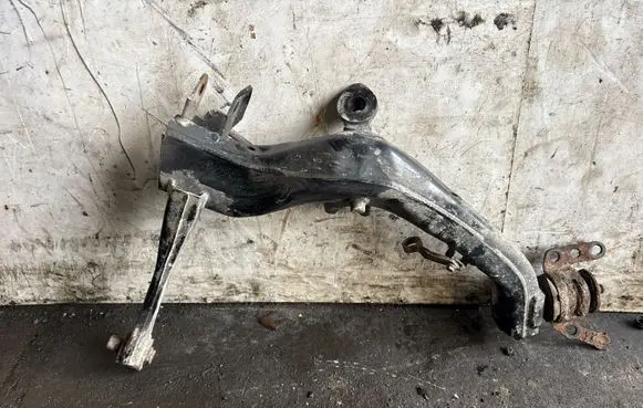 Toyota Avensis T250 Rear upper control arm/wishbone