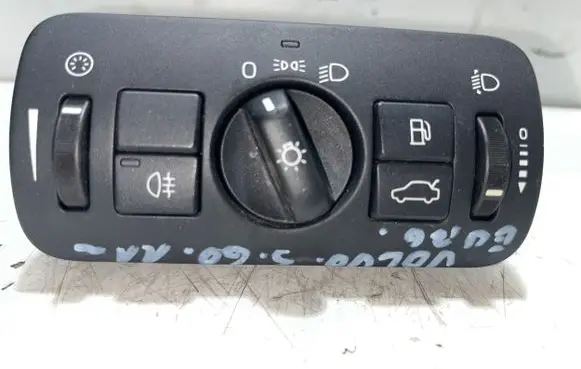 Volvo S60 Light switch 30739413
