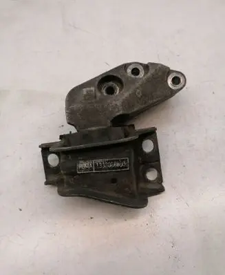 Peugeot Boxer Engine mount bracket 1358086080