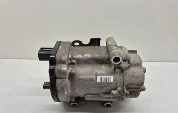 Toyota C-HR I Air conditioning (A/C) compressor (pump) 0424000240