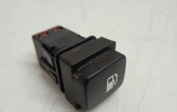 Citroen C4 I Picasso Fuel tank opening switch 96530658XT