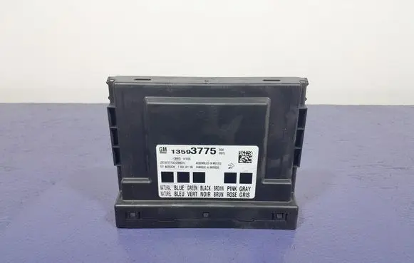 Opel Insignia A Comfort/convenience module 13593775