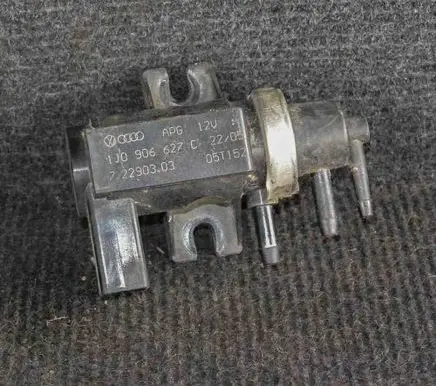 Volkswagen Transporter - Caravelle T5 Turbo solenoid valve 1J0906627C